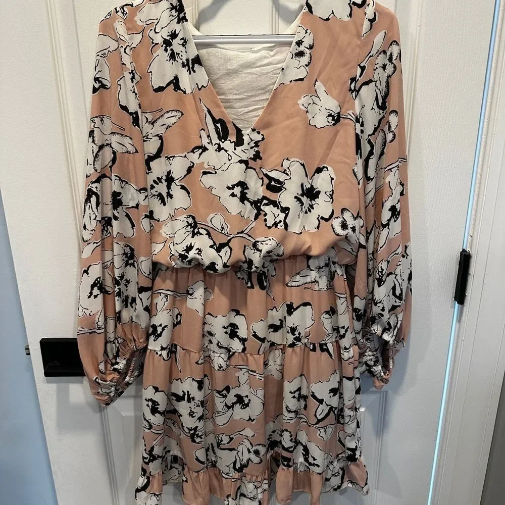 Dokotoo‎ 2023 Spring Neck Mini Pink and BW floral Swing Dress
